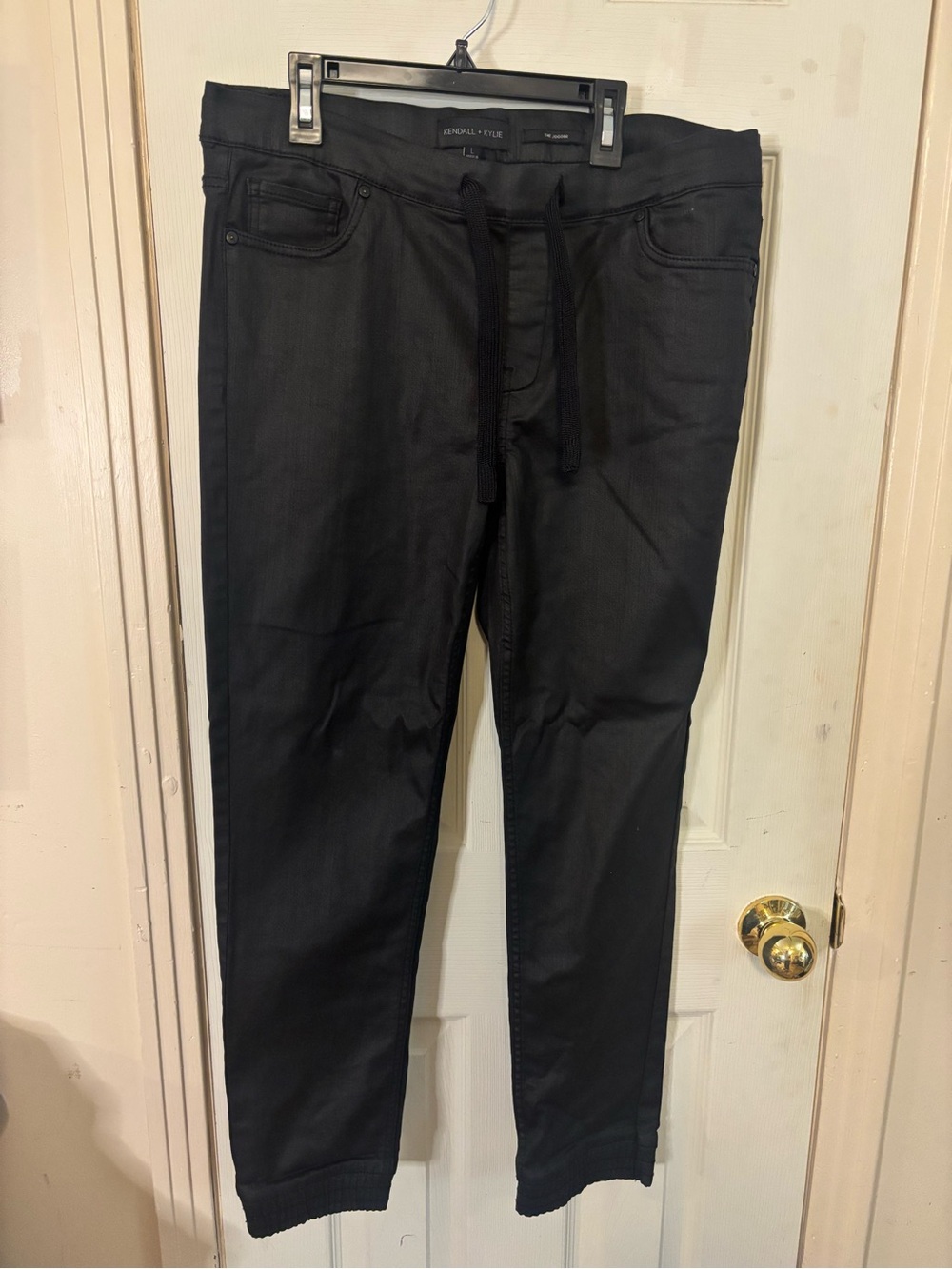 Kendall & Kylie Black Women's Skinny Jeans with Drawstring Waist